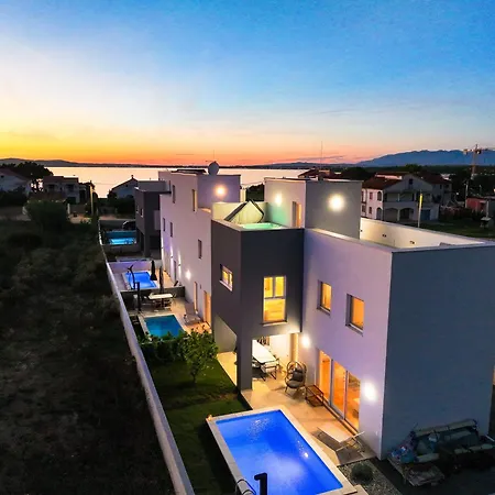 Vista, Jacuzzi, Pool Villa *